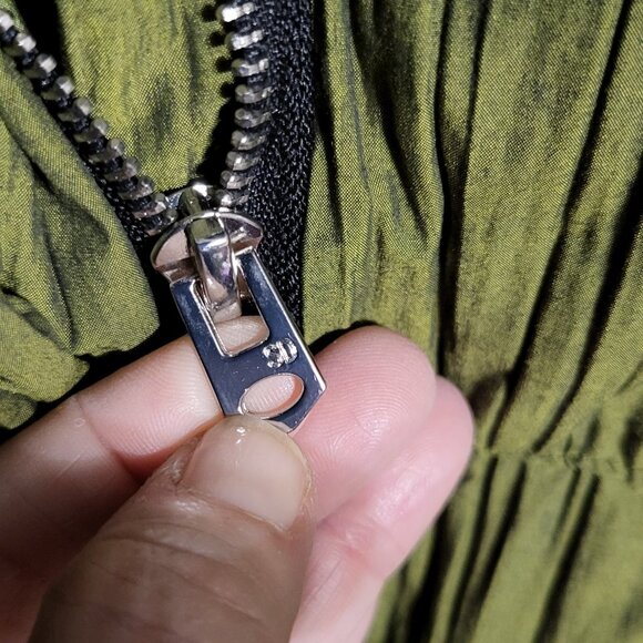 NWT WOMANS S DEER GREEN CRINKLED DUCK DOWN PUFFER JACKET SZ M - Picture 5 of 9